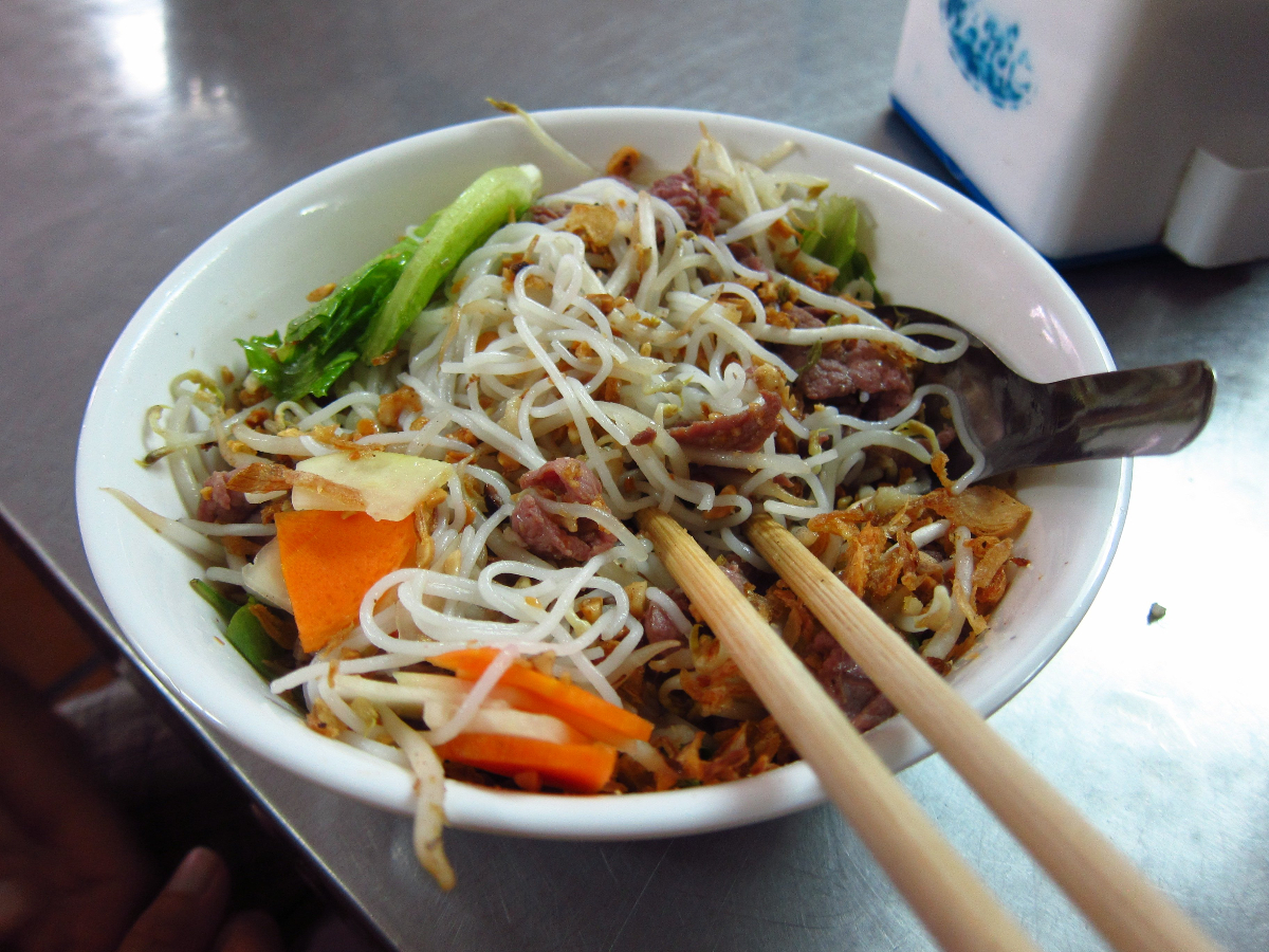 Khám Phá Món Bún Bò Nam Bộ – Ngon, Nhanh, Đậm Đà